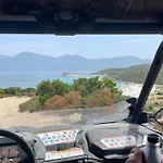 Apartment Climatise Avec Terrasse Coucher De Soleil Menage Compris Pour 2 A 3 Personnes Dans Un Parc Calme Avec Double Piscine Au Sel Et Parking Prive Protege Proche Et Port Saint-Florent (Corsica)