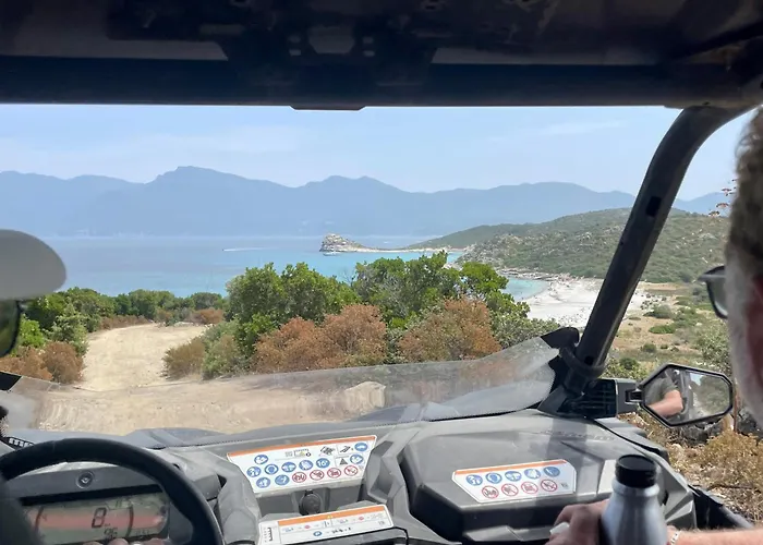 Apartmán Studio Climatise Avec Terrasse Coucher De Soleil Menage Compris Pour 2 A 3 Personnes Dans Un Parc Calme Avec Double Piscine Au Sel Et Parking Prive Protege Proche Mer Et Port Saint-Florent (Corsica)