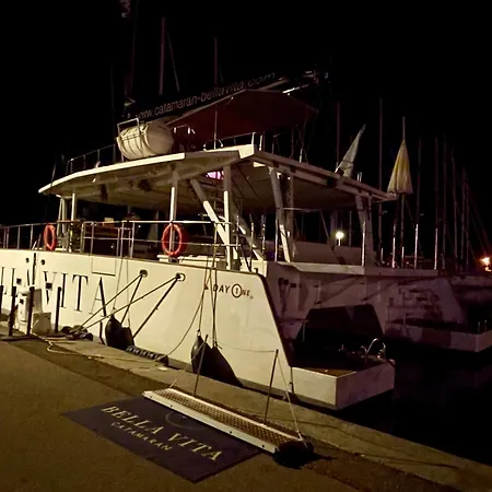 Florent Terrasse 2 A 3 Personnes Calme Avec Piscine Au Sel *