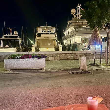 Διαμέρισμα Florent Terrasse 2 A 3 Personnes Calme Avec Piscine Au Sel *