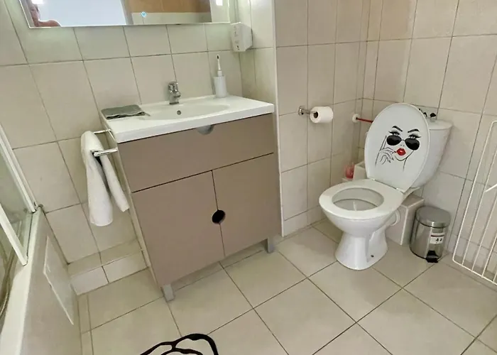 Florent Terrasse 2 A 3 Personnes Calme Avec Piscine Au Sel Saint-Florent (Corsica)